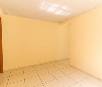 Casa para alugar com 45m², 1 quarto e sem vaga - Foto 2