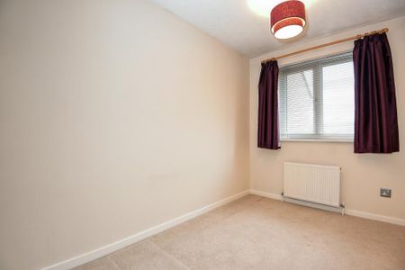 2 bedroom terraced house to rent - Photo 2