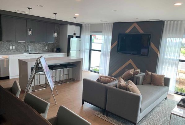 For Lease - 128 Grovewood Common Unit# 625, Oakville, Ontario - Photo 1