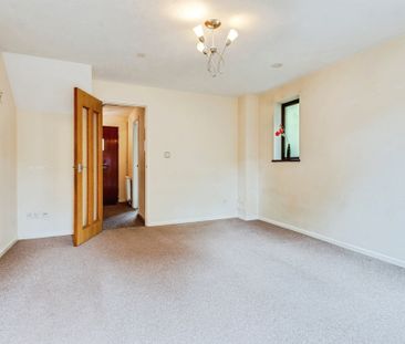 Eldridge Close, Abingdon - Photo 1