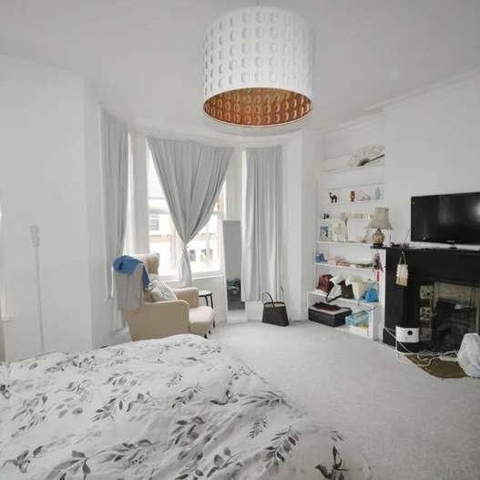 Ashburnham Road, Kensal Rise, London, NW10 - Photo 1