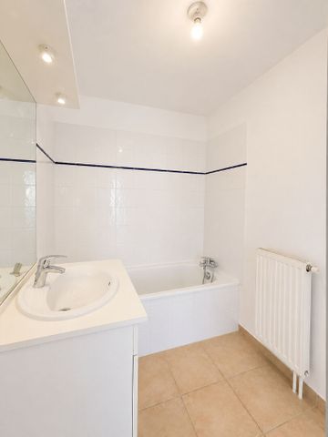 Location Appartement 3 pièces 59m² - Photo 5