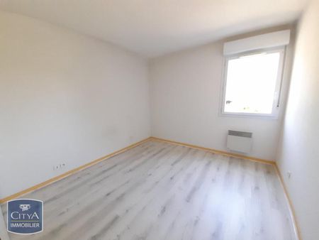 Location Appartement 2 pièces 48m² GAILLAC 81600 - Photo 3