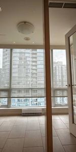 Stunning Waterfront Luxury Apartments: 2 Bed + Den, 2 Bath - Photo 3