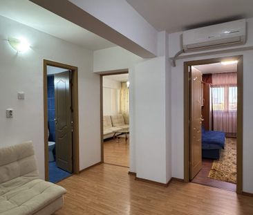 3 cam, decomandat, 80 mp., etaj 6, cu lift, CAM-uri - zona centrala - Fotografie 3