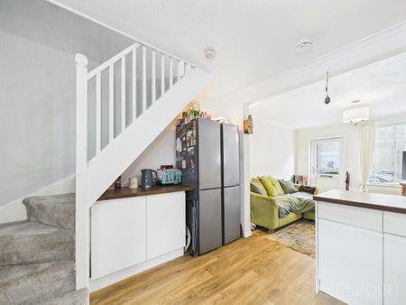 2 bedroom terraced house to rent - Photo 2