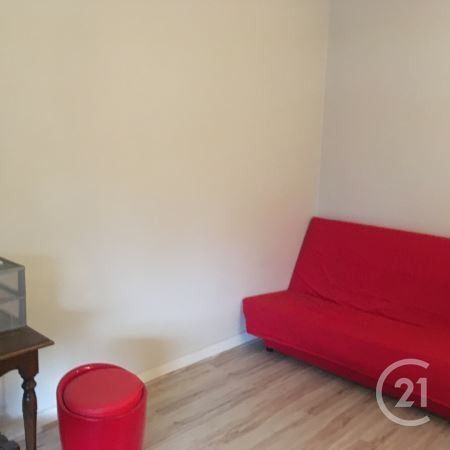 Location Appartement 1 pièce 17m² TROYES 10000 - Photo 1