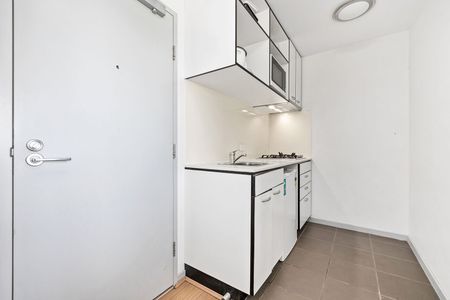 Your Ideal Student Sanctuary – Steps from Monash Uni! - Photo 5