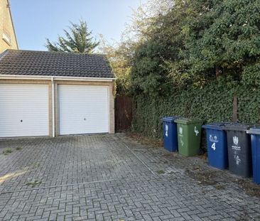 James Nurse Close, Cambridge £1,550 pcm ⓘ The monthly or weekly pay... - Photo 2