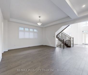 For Lease - 8 Saxby Farm Avenue, King, Ontario - Photo 2