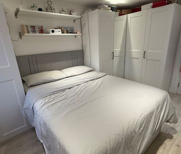 1 Bed Flat, Cheesemans Terrace, W14 - Photo 4