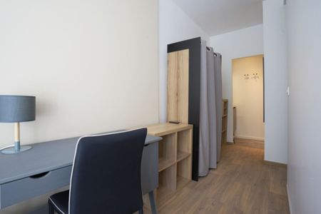 ERLON Roommate 8 Bedrooms at Reims - Photo 3