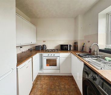 2 bedroom house to rent Knowesley Close, Bromsgrove, Worcestershire... - Photo 4