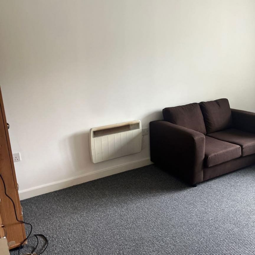 2 bed Apartment - To Let - Photo 1