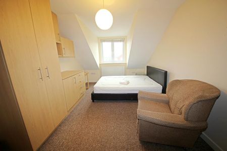 5 bedroom maisonette to rent - Photo 5