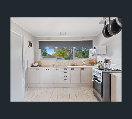 7 Lee Street, Frankston, Vic 3199 - Photo 4