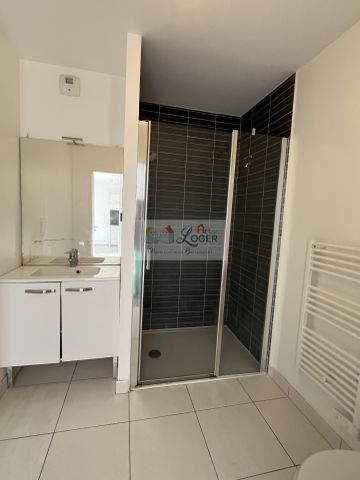Location Appartement 2 pièces 40m² NANTES 44300 - Photo 2