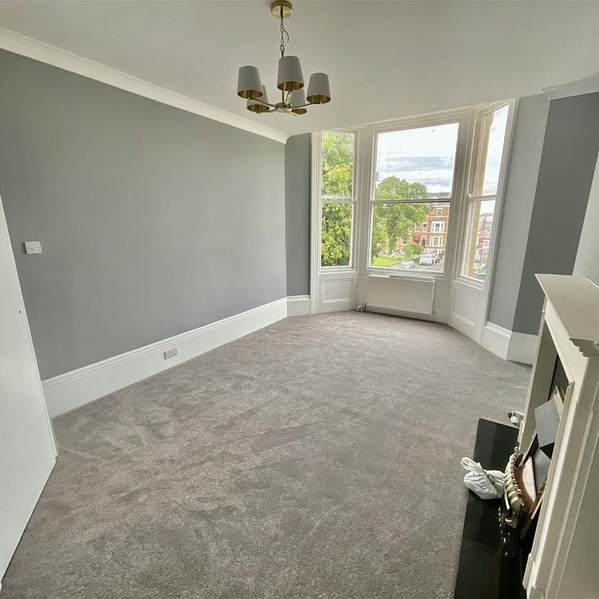 Albemarle Crescent, YO11 1XX, Scarborough - Photo 1