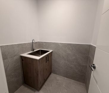 8a Lighthouse Grove, Madora Bay, WA 6210 - Photo 2