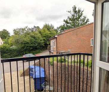 Apple Trees Place, Cinder PathProperty for lettings - Seymours - Photo 2