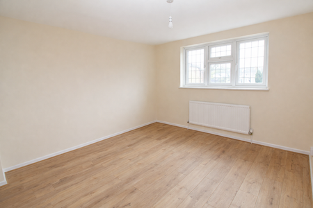 4 bedroom terraced house to rent - Photo 4