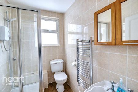 1 bedroom in a house share to rent - Photo 5