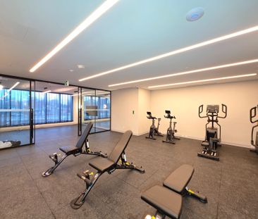 For Lease - 1037 The Queensway N/A Unit# 702, Toronto, Ontario - Photo 2