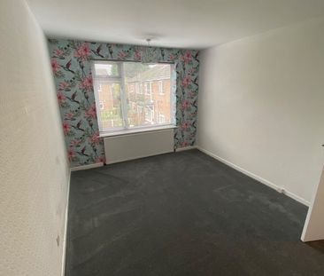 2 Bed Maisonette, Surrey Court, NG3 - Photo 3