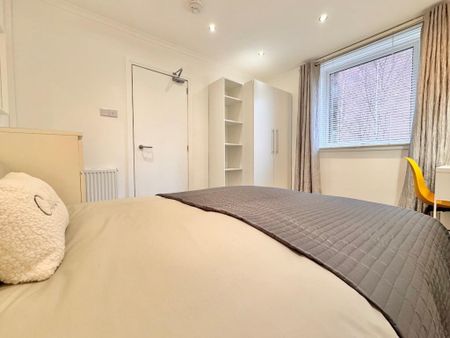 3 bedroom terraced house to rent - Photo 5