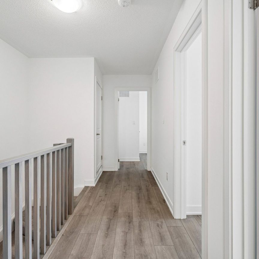For Lease - 117 Appletree Lane, Barrie, Ontario - Photo 1
