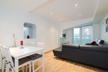 Cavalier House – Modern, Bright & Spacious 2 Double Bed and 2 Bathroom Flat - Photo 4