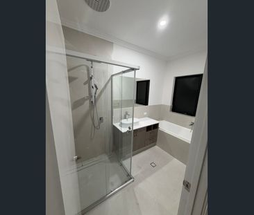 Brand new house - Photo 5