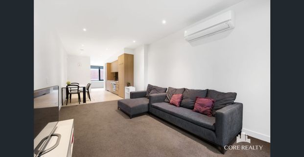 Furnished 3 bedroom Corner Apartment in Melbourne CBD - Photo 1