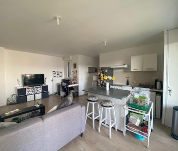 Location Appartement 2 pièces 47m² DEVILLE LES ROUEN 76250 - Photo 1