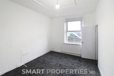 North Street, Lockwood, Huddersfield - Photo 4