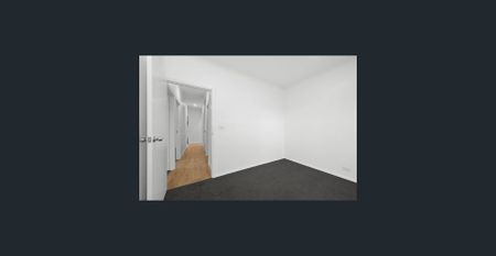 Renovated 3 Bedroom Townhouse in Great Location - Photo 2