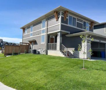 2-bedroom Legal basement with beautiful entrance and lake access | ... - Photo 1