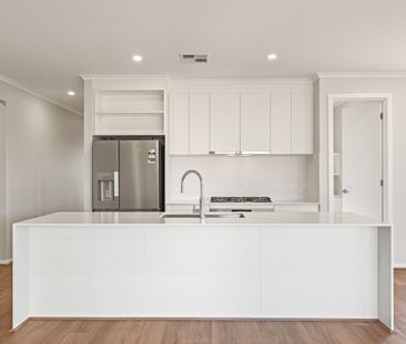 Stunning Brand new 5 bedroom home - Photo 6