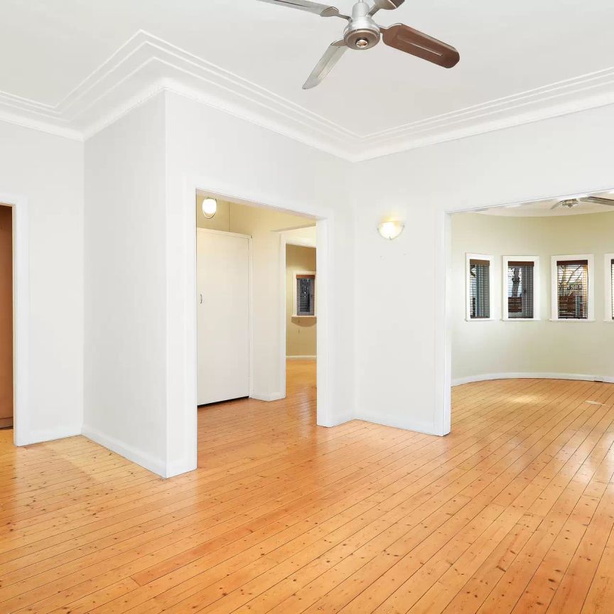 MGM MARTIN – TWO BEDROOM HOUSE - Photo 1