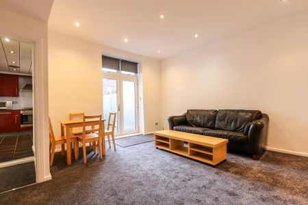 1 bedroom flat to rent - Photo 3