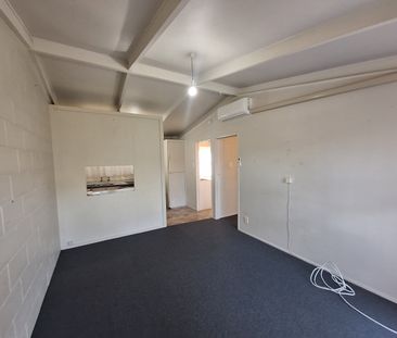 Central Manurewa - Photo 1