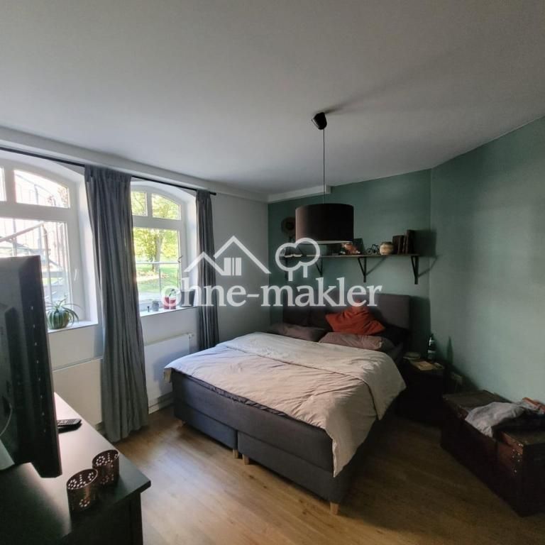 IE906 - Rahlstedt - Traumhaft modernisierte 2 Zi.-Wohnung mit großer Terrasse in schöner Villa! - Foto 1