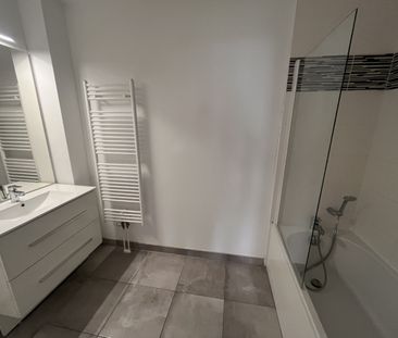 Location Appartement 2 pièces 47m² MOUVAUX 59420 - Photo 3