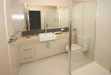 Room 3 (Non Ensuite) - Photo 5