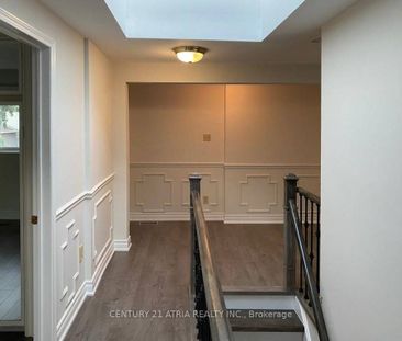 For Lease - 210 Centre Street, Richmond Hill, Ontario - Photo 1