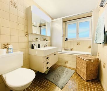 2.5 Zimmer, 75 m², 2. Stock - Photo 4