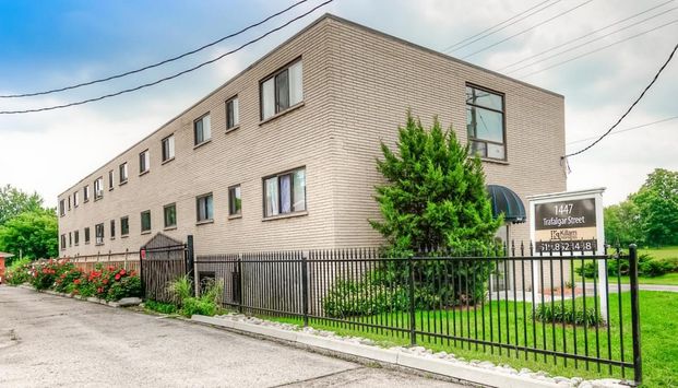 Trafalgar Place - Photo 1