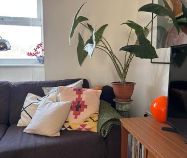 3 bedroom apartment to rent - Photo 2