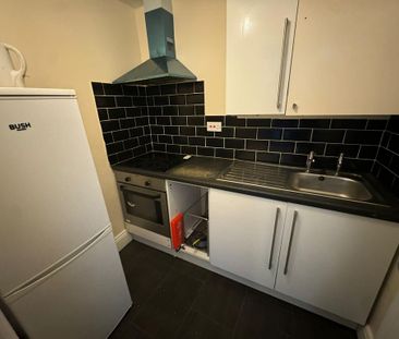 Flat share to rent - Photo 1