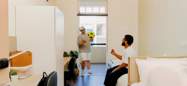 Twin Rooms-Twin Room Deluxe - Photo 1